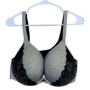 CACIQUE LANE BRYANT Women's Lightly Lined Full Coverage Underwire Bra 44D